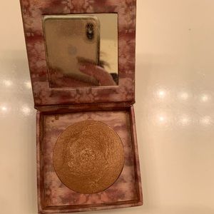 Urban Decay Naked Illuminated in “Lit”